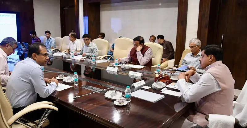 सांदीपनि विद्यालयों का लोकार्पण बने आनंदोत्सव, हर बच्चे की हो सहभागिता : मुख्यमंत्री डॉ. यादव