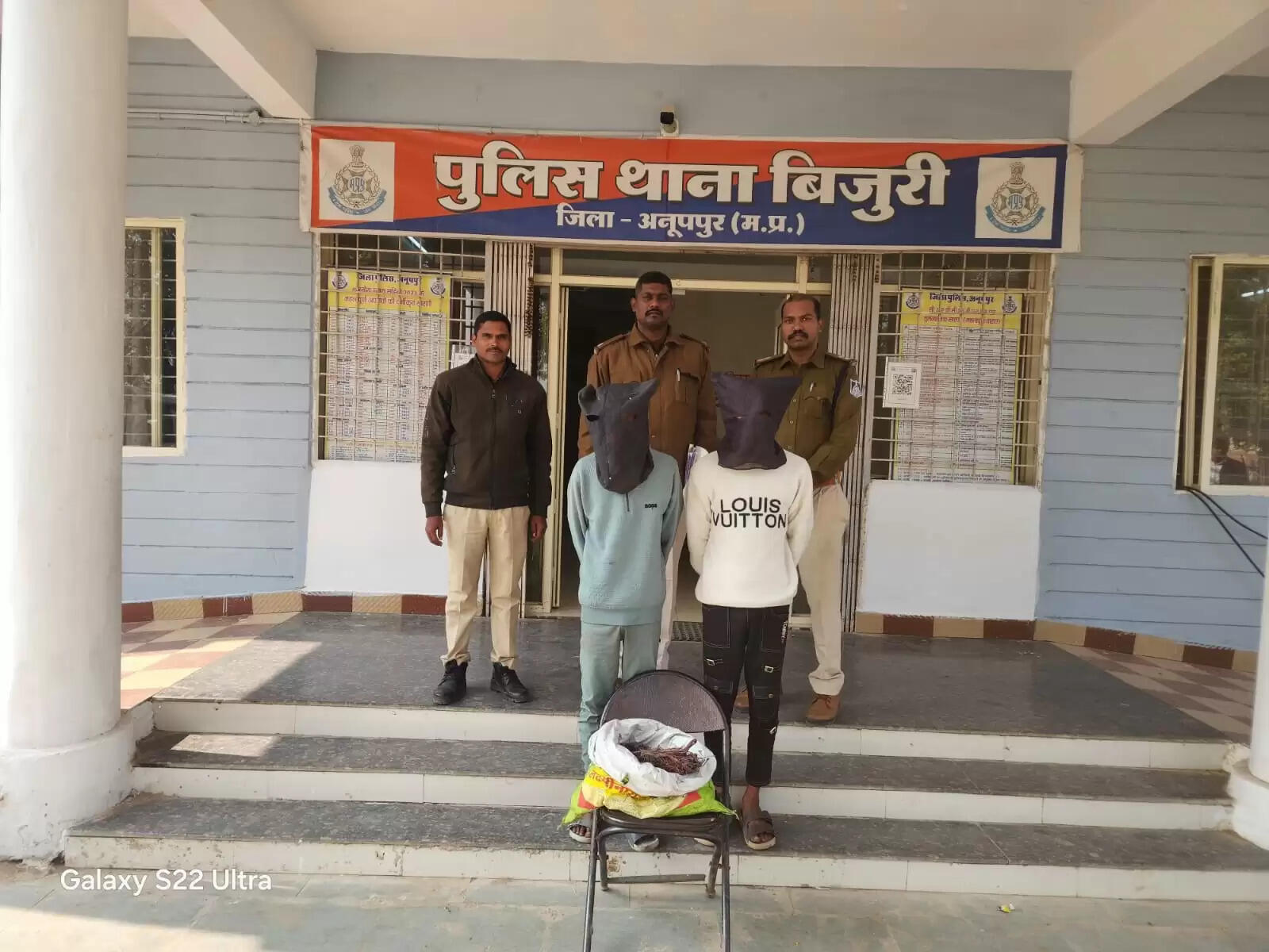 अनूपपुर: बिजुरी में मशीनरी पार्ट्स चोरी के 5 आरोपी गिरफ्तार, दो महीने से फरार चार अन्य साथी भी पकड़ाए