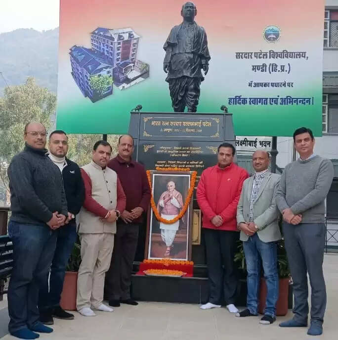 एसपीयू मंडी: आधुनिक भारत का शिल्पकार हैं सरदार वल्लभभाई : आचार्य ललित कुमार अवस्थी