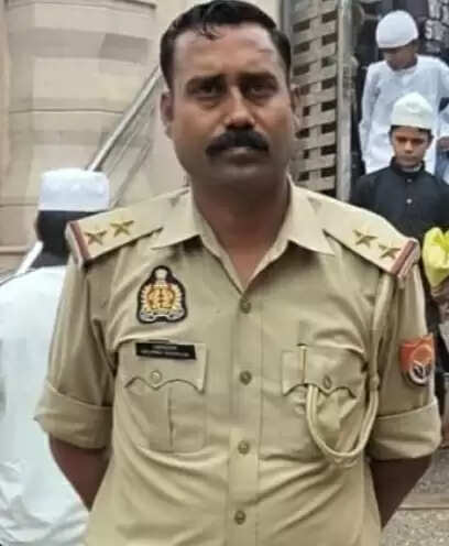 उप निरीक्षक की संदिग्ध परिस्थितियों में मौत