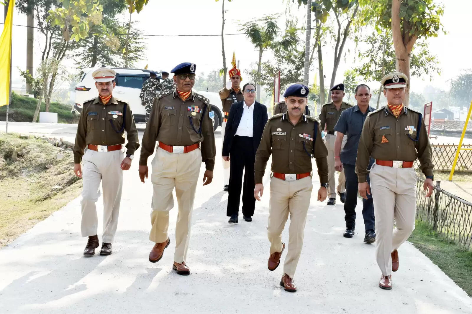 65 वाहिनी सशस्त्र सीमा बल बगहा का सीमान्त मुख्यालय के महानिरीक्षक ने किया दौरा