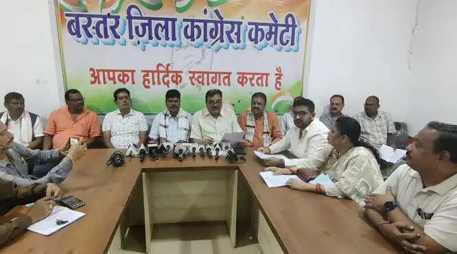 भाजपा सरकार ने विश्व आदिवासी दिवस पर नहीं दी बधाई - देवचंद मतलाम