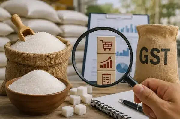 चीनी के भंडारण पर सरकार की सख्ती, 1 सितंबर से थोक उपभोक्ताओं के लिए लागू होगी सीमा