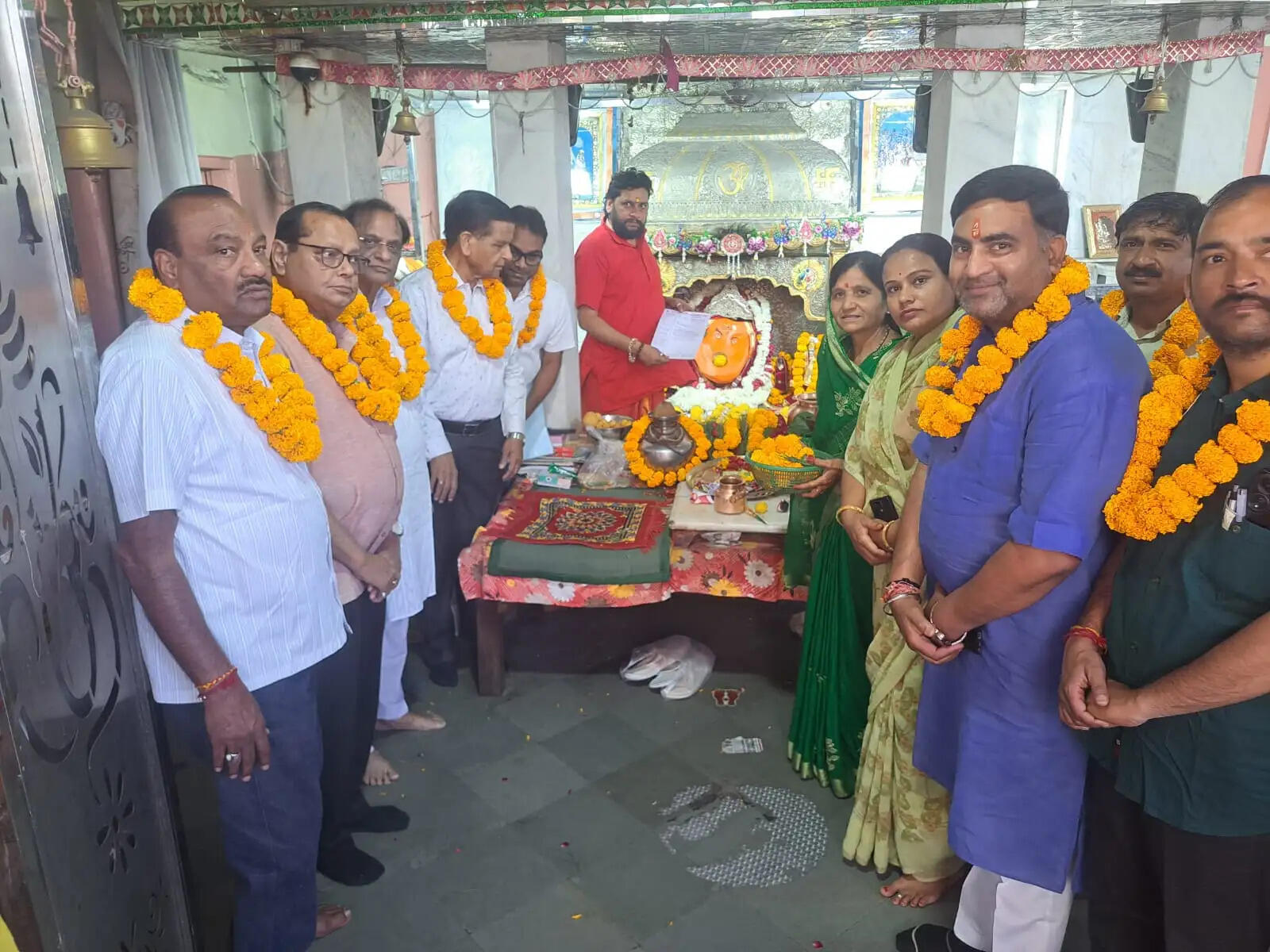 हनुमान जन्मोत्सव शोभायात्रा 3 अप्रैल को: परकोटा गणेश मंदिर में दिया निमंत्रण