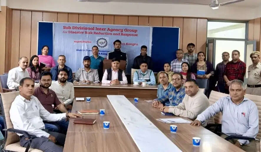 धर्मशाला और नगरोटा में आपदा प्रबंधन को लेकर उपमंडल स्तरीय बैठक का आयोजन