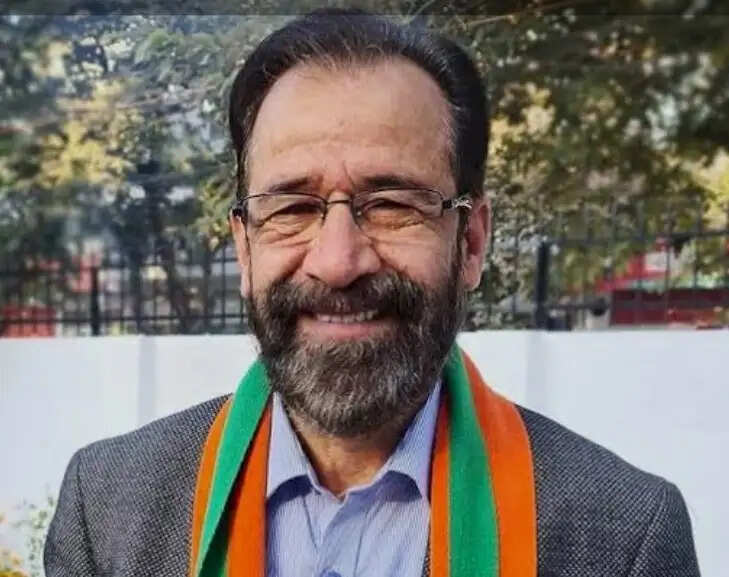 गैरसैंण सत्र पर कांग्रेस के सवालों का मुन्ना सिंह चौहान ने दिया जवाब, यशपाल आर्य और प्रीतम सिंह पर साधा निशाना