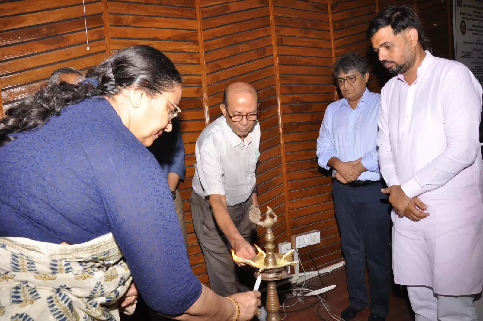 भारतीय शिक्षण मंडल की शोध पत्र लेखन कला विषय आनंदशाला आयोजित