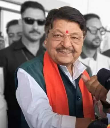 संविधान का सबसे ज्यादा मजाक कांग्रेस ने उड़ायाः कैलाश विजयवर्गीय