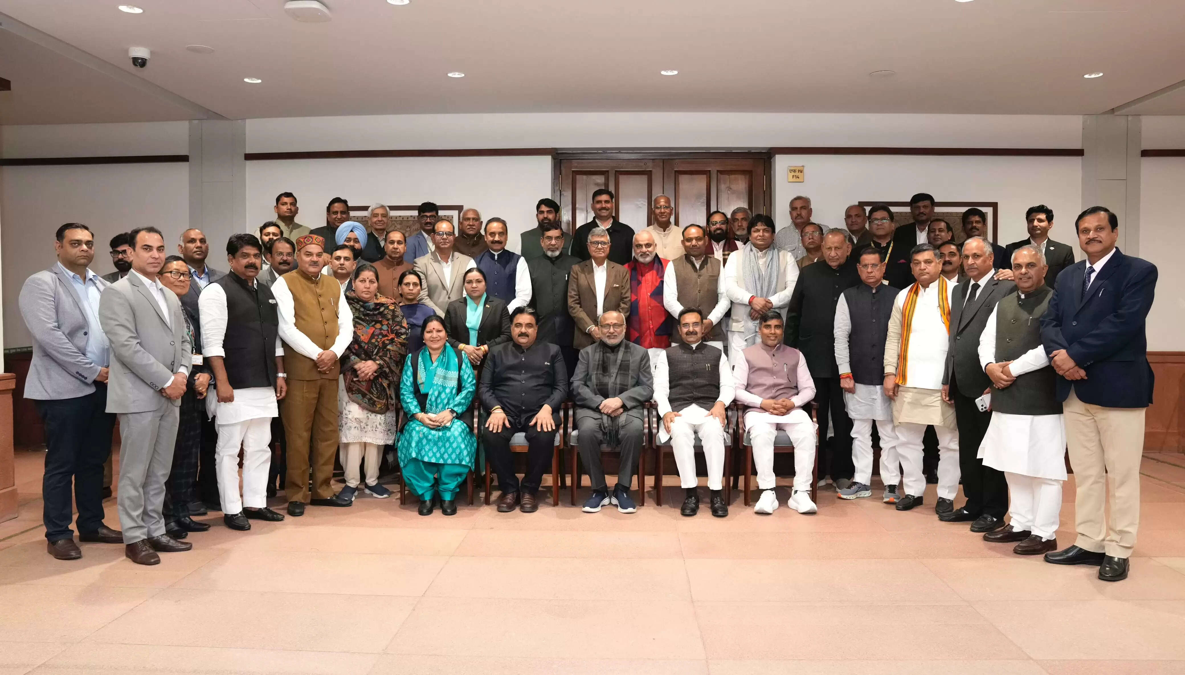 हरियाणा के विधायकों व मंत्रियों ने देखी लोकसभा की कार्यवाही