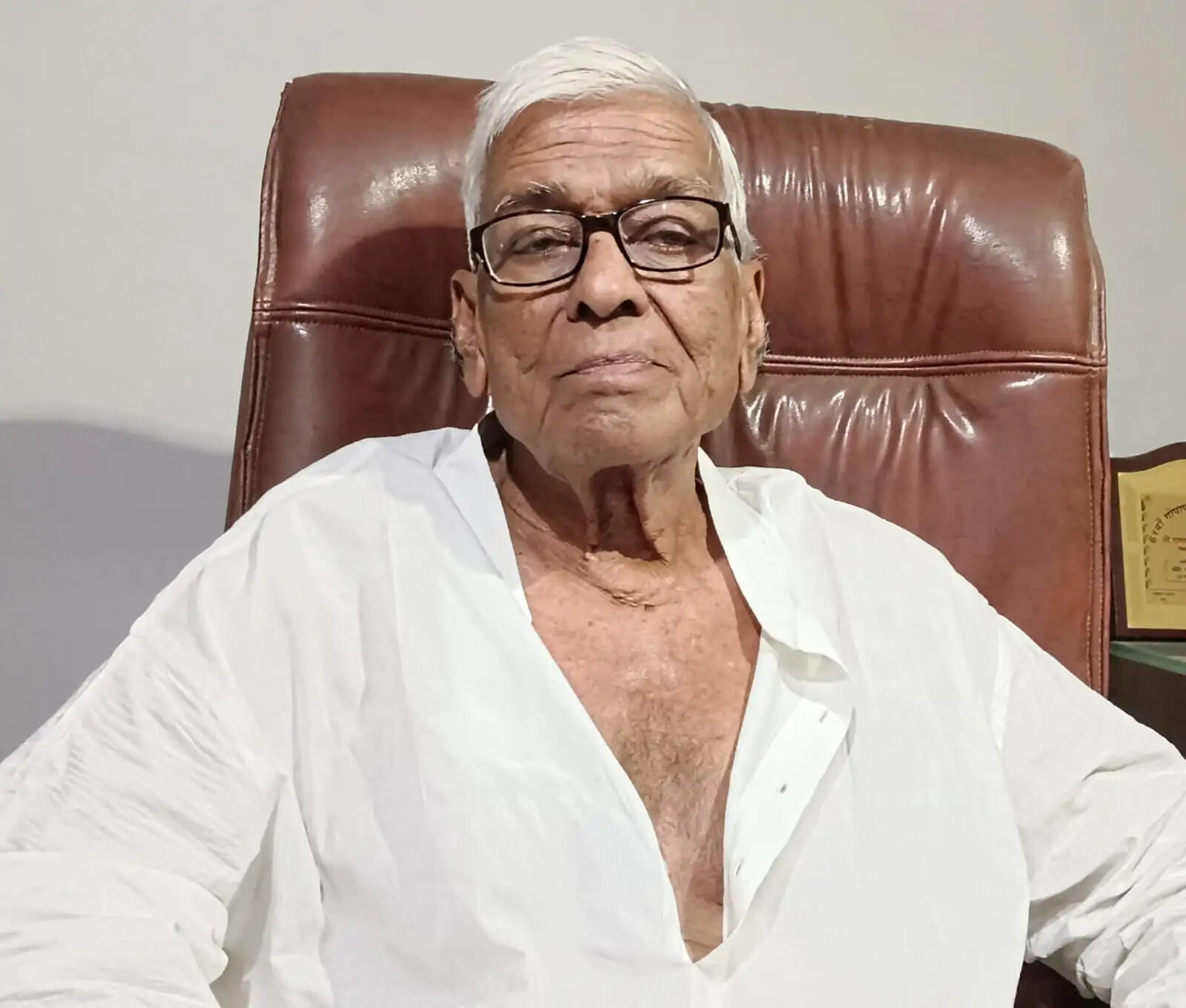 होलिका दहन की जमीन अधिग्रहण का पूर्व विधायक ने किया दावा