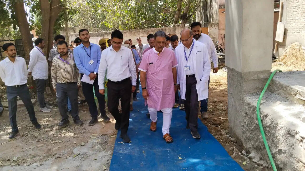 जनजाति क्षेत्रों को मिलेगी स्वास्थ्य सेवाओं में प्राथमिकता- चिकित्सा मंत्री खींवसर