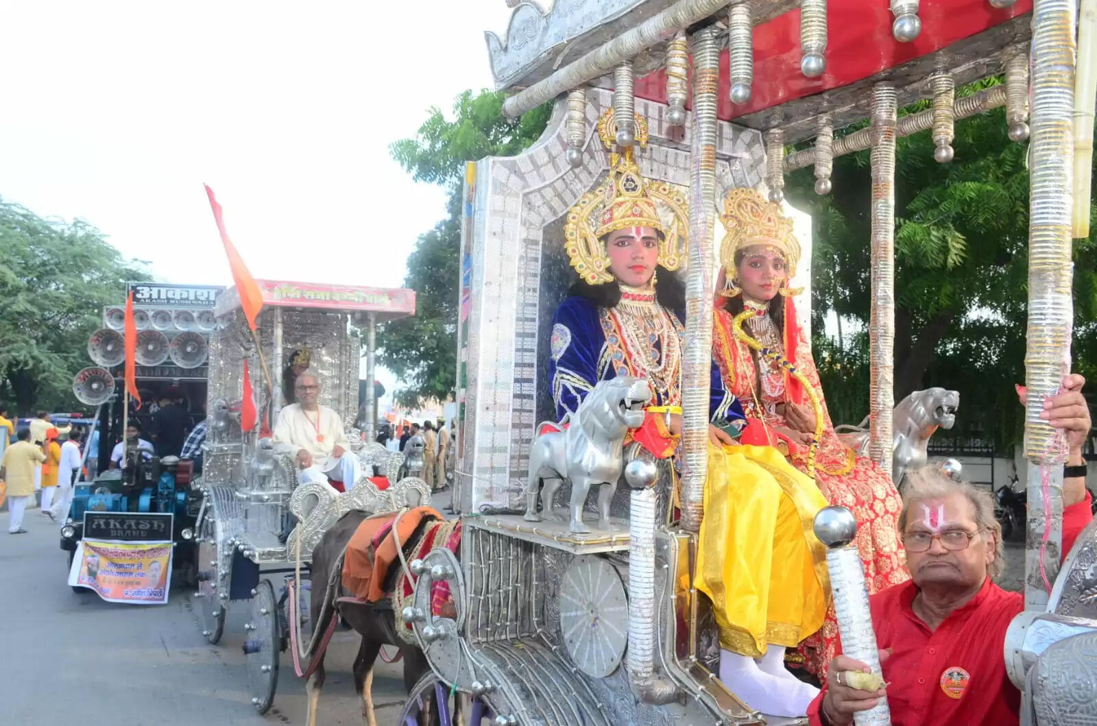 हिन्दू राष्ट्र के लिए श्रीरामराज्य संकल्प धर्मरथ यात्रा ने किया महानगर भ्रमण