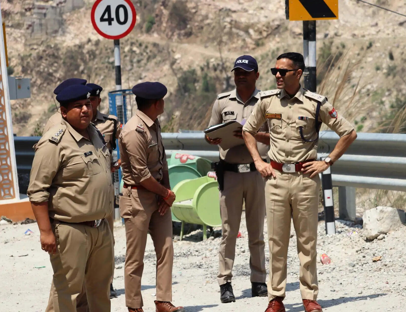 एसएसपी ने श्रीनगर में यात्रा की तैयारियों का लिया जायजा