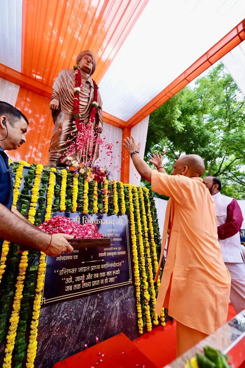 स्वास्थ्य व सामाजिक सुरक्षा मिलने पर खिले शिक्षकों के चेहरे, मुख्यमंत्री योगी का जताया विशेष आभार