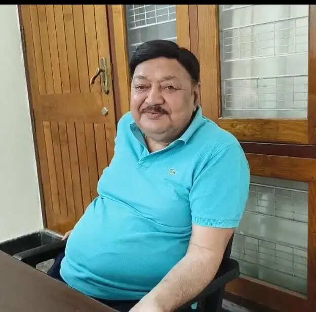 महागठबंधन में आकर फिर से चुनाव कराएं नीतीश : अजीत शर्मा