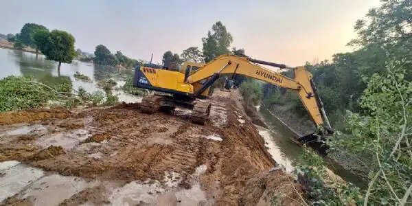 हिसार : 24 घंटे की मशक्कत के बाद नहर के कटाव पर पाया काबू, सैकड़ों एकड़ फसल जलमग्न