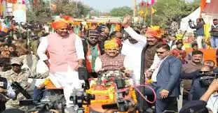 भोपाल में निकली 1100 ट्रैक्टरों की महारैली,&nbsp;मुख्यमंत्री डॉ.&nbsp;यादव ने हरी झंडी दिखाकर किया&nbsp;रवाना