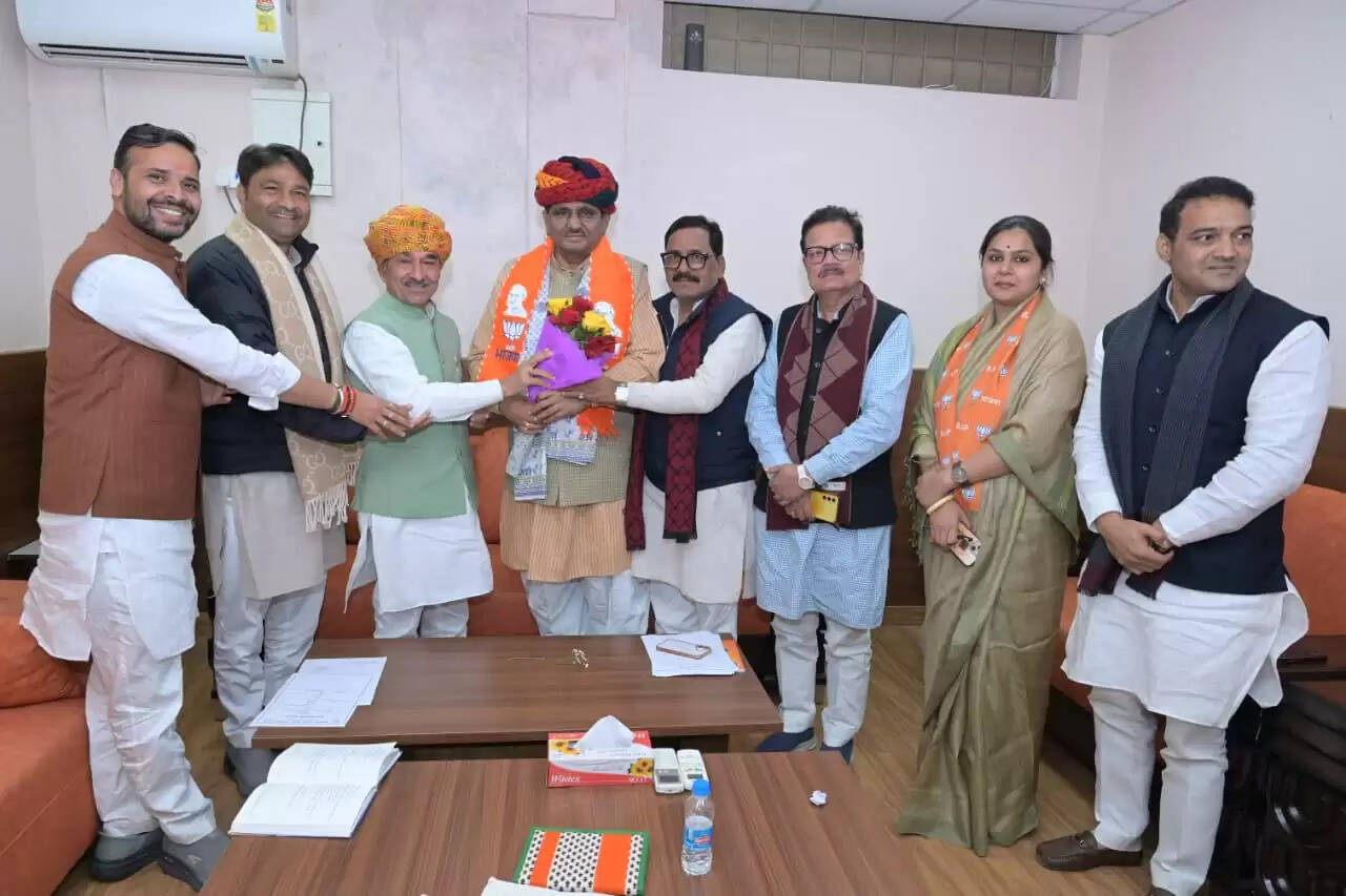 डॉ. प्रभुलाल सैनी ने खजूर की विशिष्ट किस्मों को करवाया पेटेंट, देश में राजस्थान के कृषि क्षेत्र को दिलाई नई पहचान: मदन राठौड़