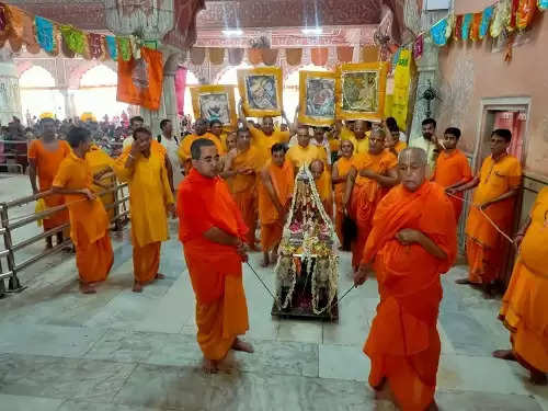 गोविंद देवजी मंदिर मनाया गया रथ महोत्सव