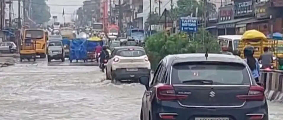 रांची में लगातार बारिश से जलजमाव, कई इलाकों में यातायात प्रभावित