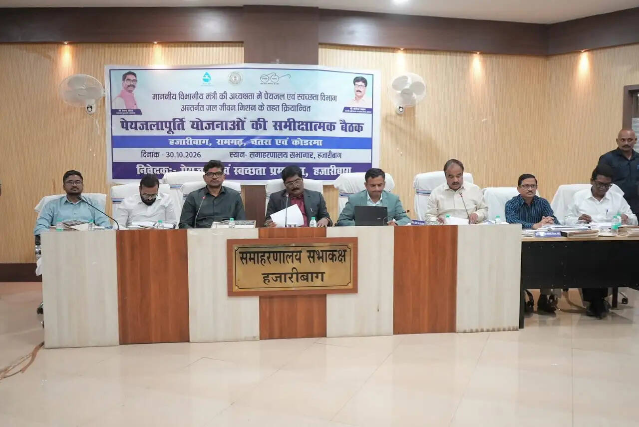 योजनाओं को लेकर संवेदक और अधिकारियों की लापरवाही नहीं होगी बर्दाश्त : मंत्री