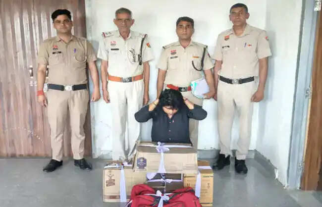 रेवाड़ी में अवैध शराब के साथ युवक गिरफ्तार