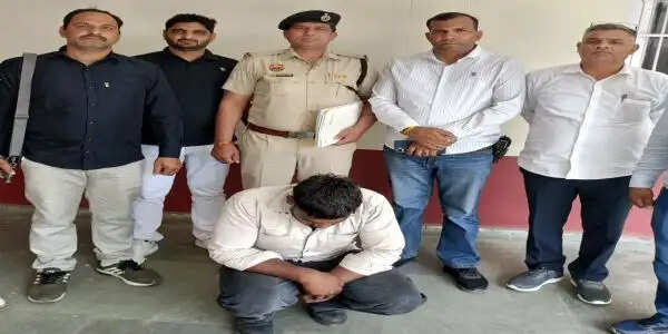 कैथल पुलिस ने अफीम के साथ तस्कर किया गिरफ्तार