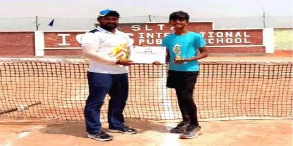 प्रयागराज का हरिस सोनीपत में बना टेनिस चैंपियन