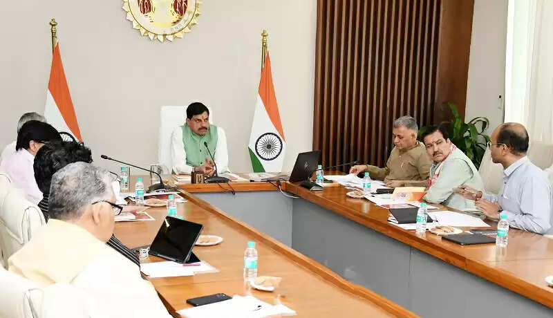 ग्लोबल स्किल पार्क की सभी सीटें भरी जाएं : मुख्यमंत्री डॉ. यादव