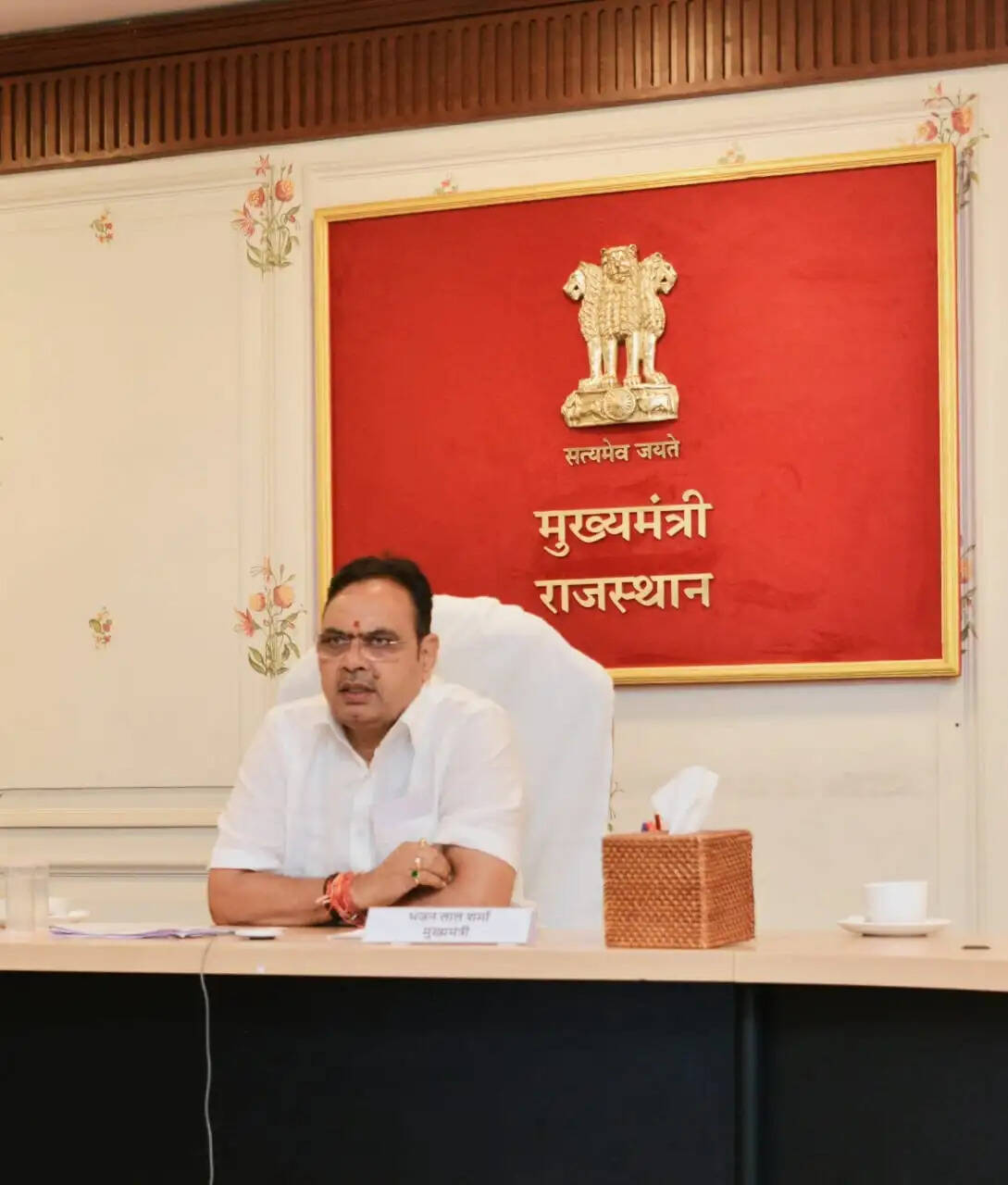 मुख्यमंत्री ने उच्च स्तरीय बैठक में रिफाइनरी के उद्घाटन की तैयारियों को लेकर दिए दिशा-निर्देश
