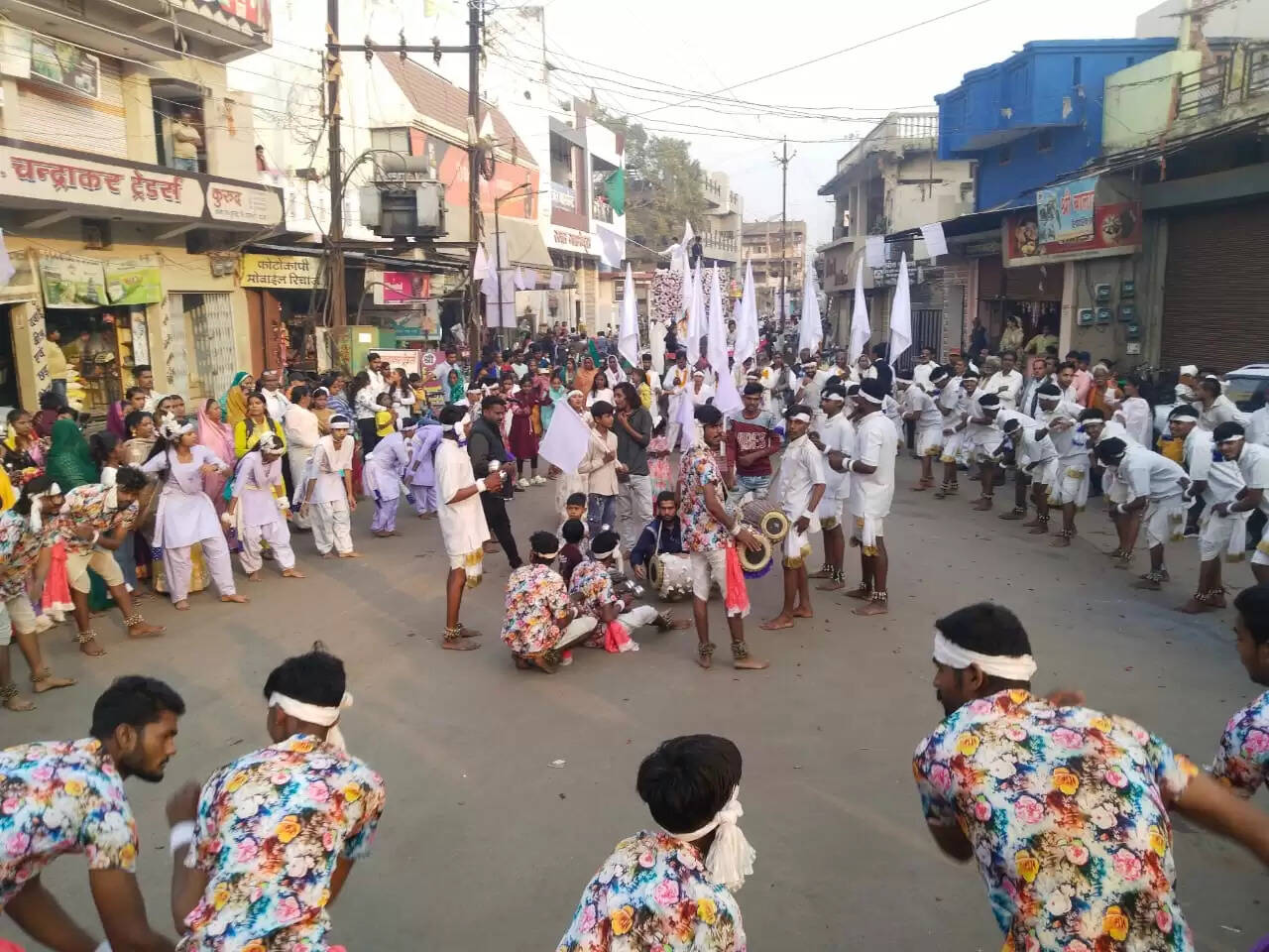 सतनामी समाज के अखाड़ा दल ने किया हैरतअंगेज प्रदर्शन