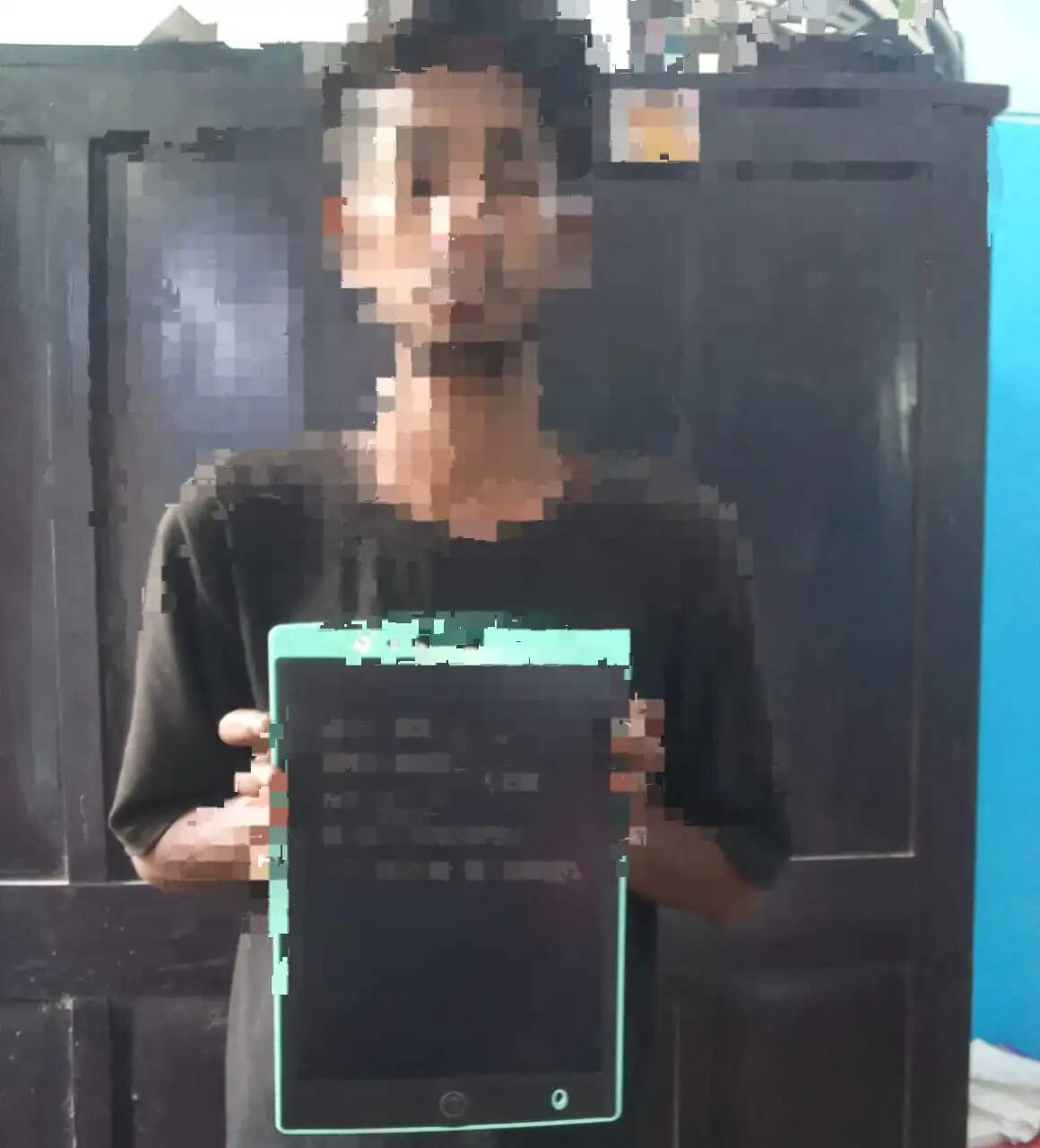 परसा में पोक्सो एक्ट का फरार आरोपित गिरफ्तार