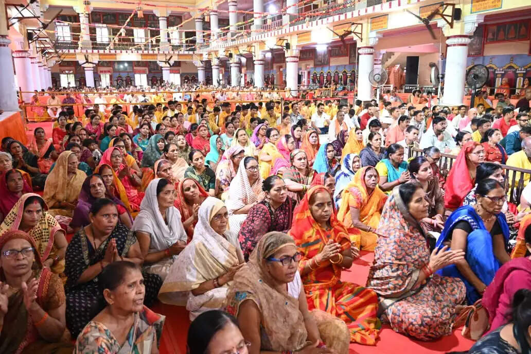 भरत चरित्र के आदर्शों से मिलता है प्रेरक संदेश : कथा व्यास आचार्य शांतनु जी महाराज