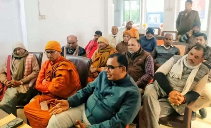 संकिसा में मूर्तियां फेंकने के मामले में दोनाें पक्षों में शांति बहाल