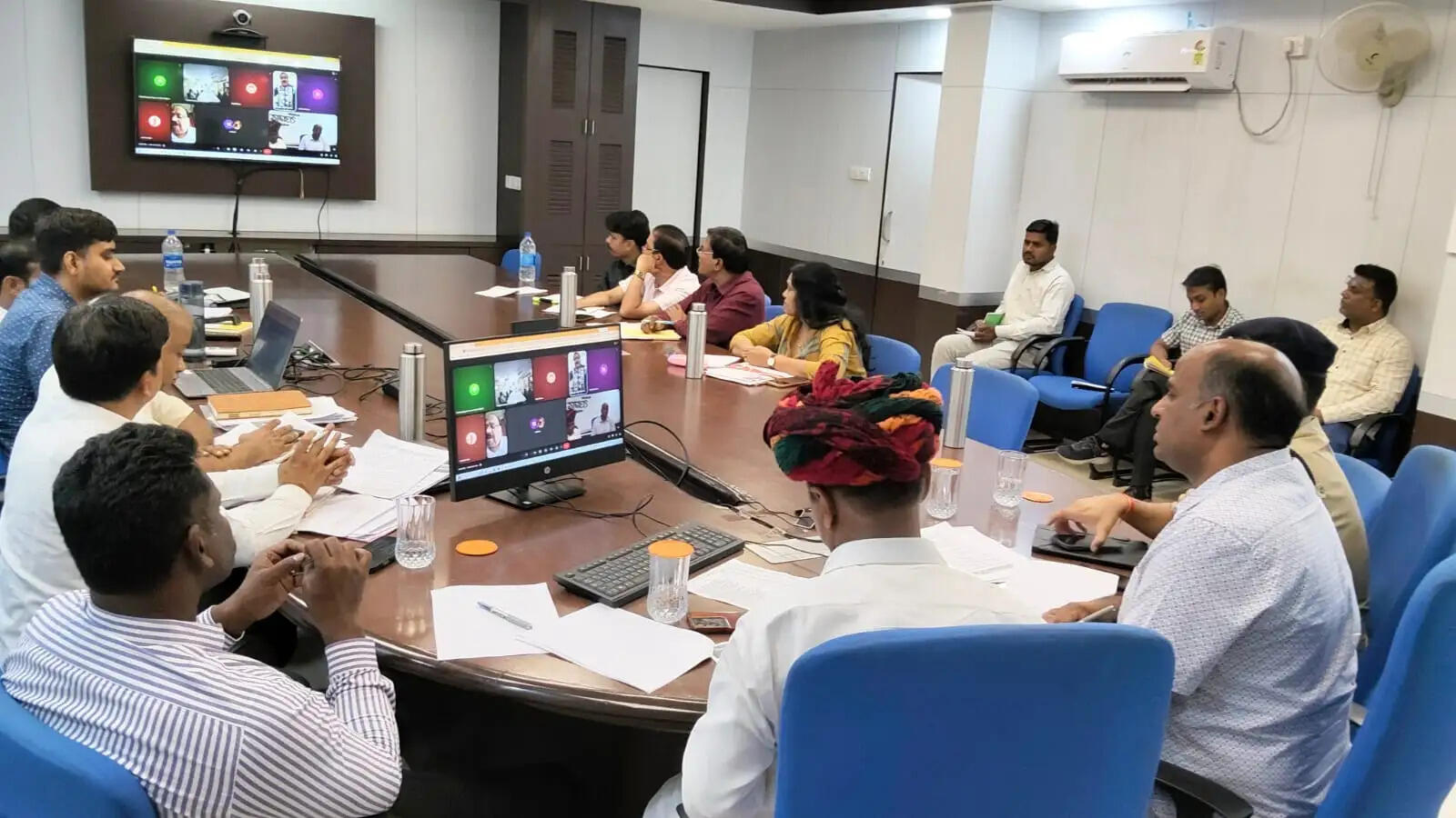 राजगढ़ः गेहूं उपार्जन कार्य की प्रगति की प्रभारी मंत्री कश्यप ने की समीक्षा