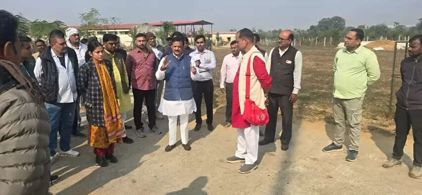 प्राकृतिक खेती के लिए गौपालन आवश्यक है : उप मुख्यमंत्री शुक्ल