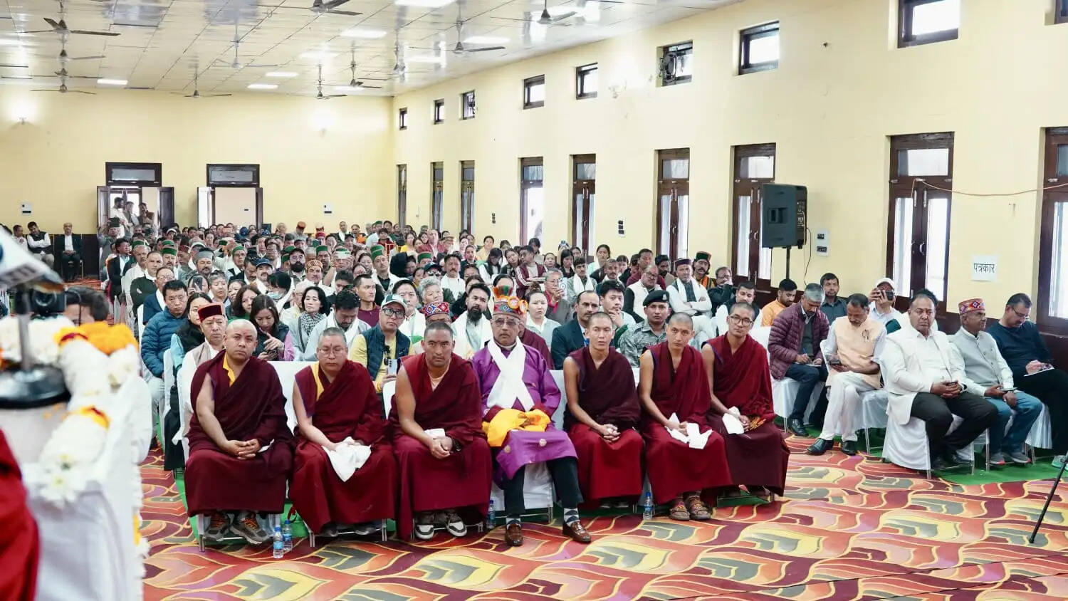 आरआरएस के सरकार्यवाह दत्तात्रेय होसबोले ने धर्मगुरु दलाई लामा से की शिष्टाचार भेंट