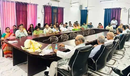 भारत और हिन्दी प्रेम कामिल बुल्के के चिंतन का केंद्रीय भाव रहा : नीला प्रसाद