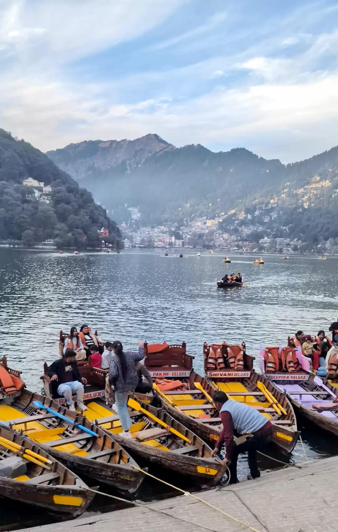 नव वर्ष पर नैनीताल में पर्यटक कम, होटल व्यवसायियों में नाराजगी