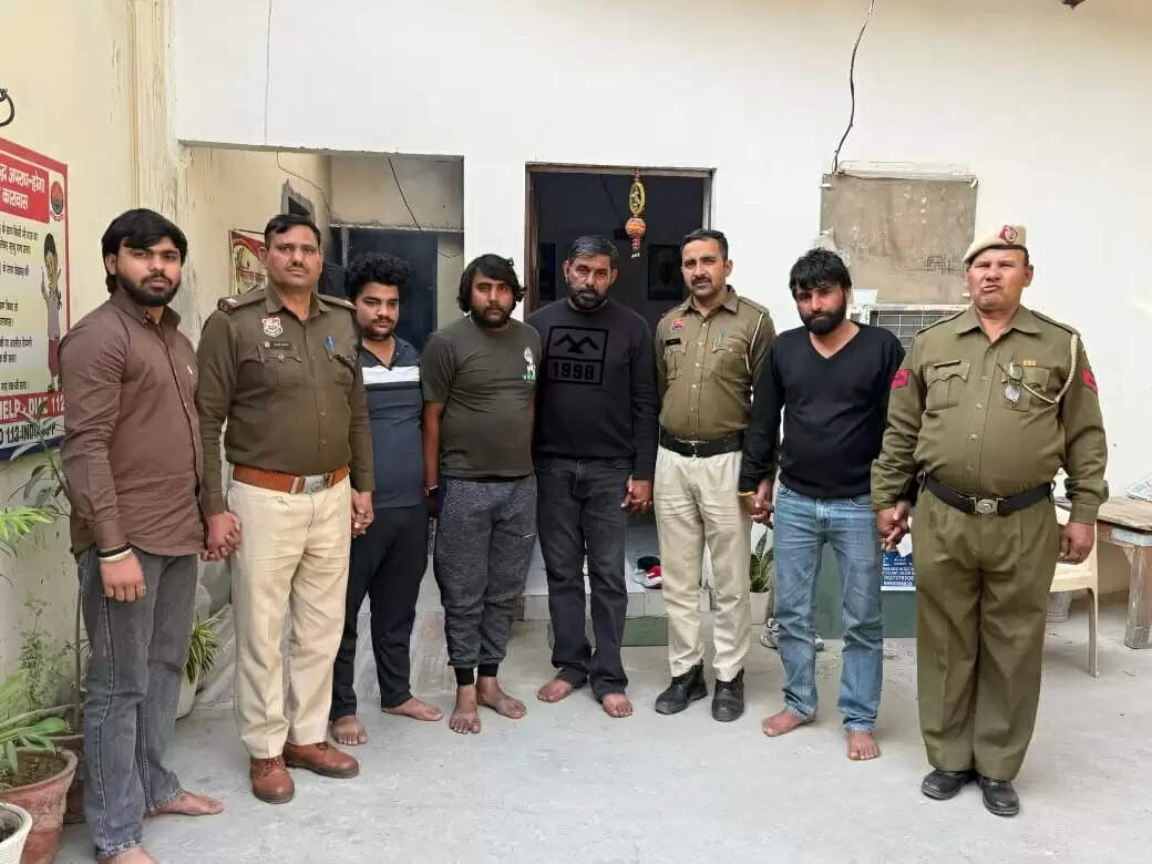 गुरुग्राम: गाय को नॉनेवेज मोमोज खिलाने वाला काबू