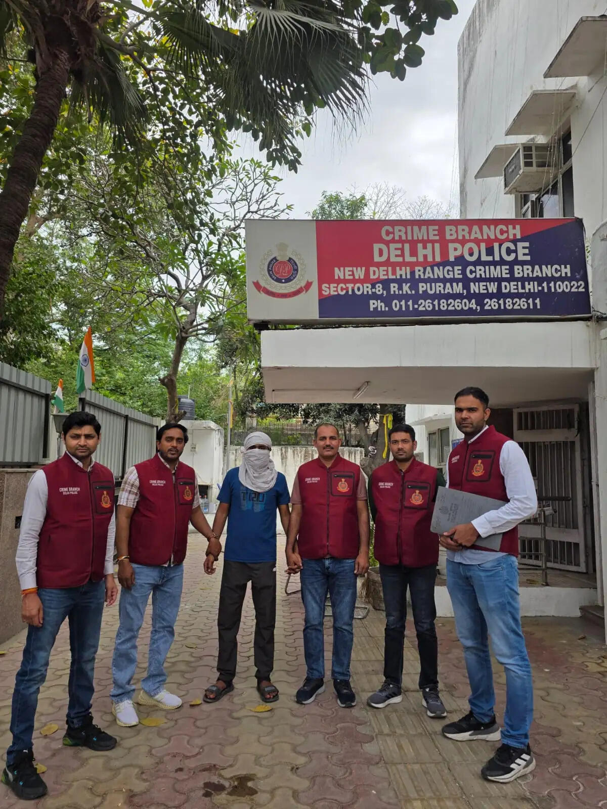 होली पर फायरिंग कर दहशत फैलाने वाला आरोपित गिरफ्तार, दो देशी कट्टे व कारतूस बरामद