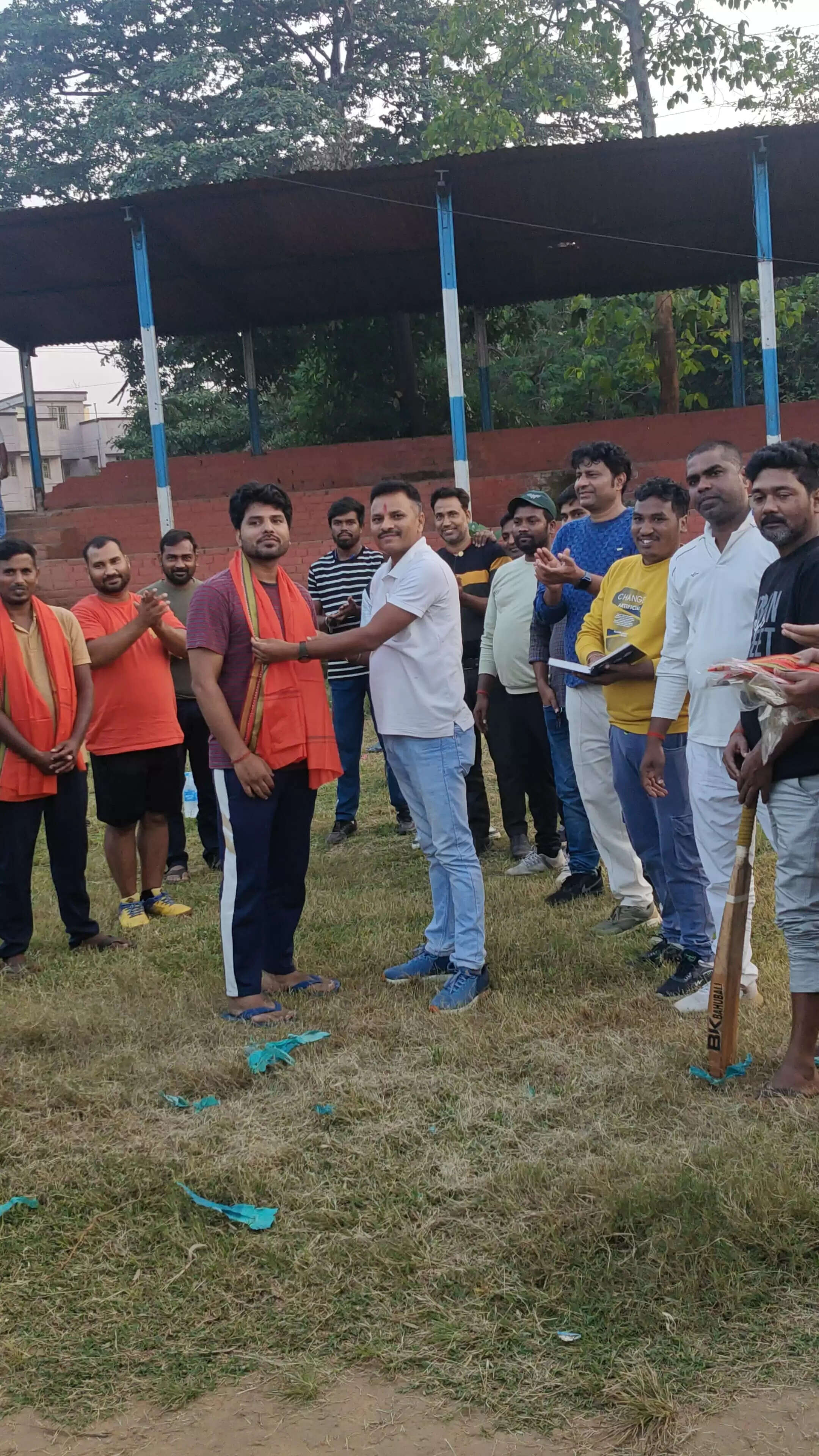 रेलवे की टीम ने डाक विभाग की टीम को मैत्री मैच में हराया