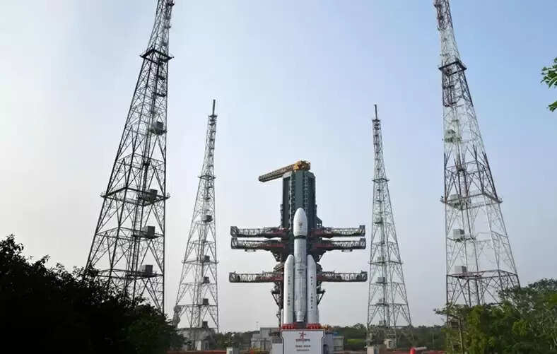 इसरो अब से कुछ देरबाद लॉन्च करेगा संचार उपग्रह