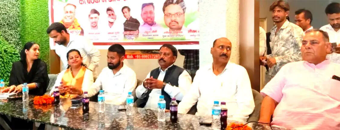 युवा कांग्रेस की बैठक में संगठन विस्तार और युवाओं के मुद्दों पर किया मंथन