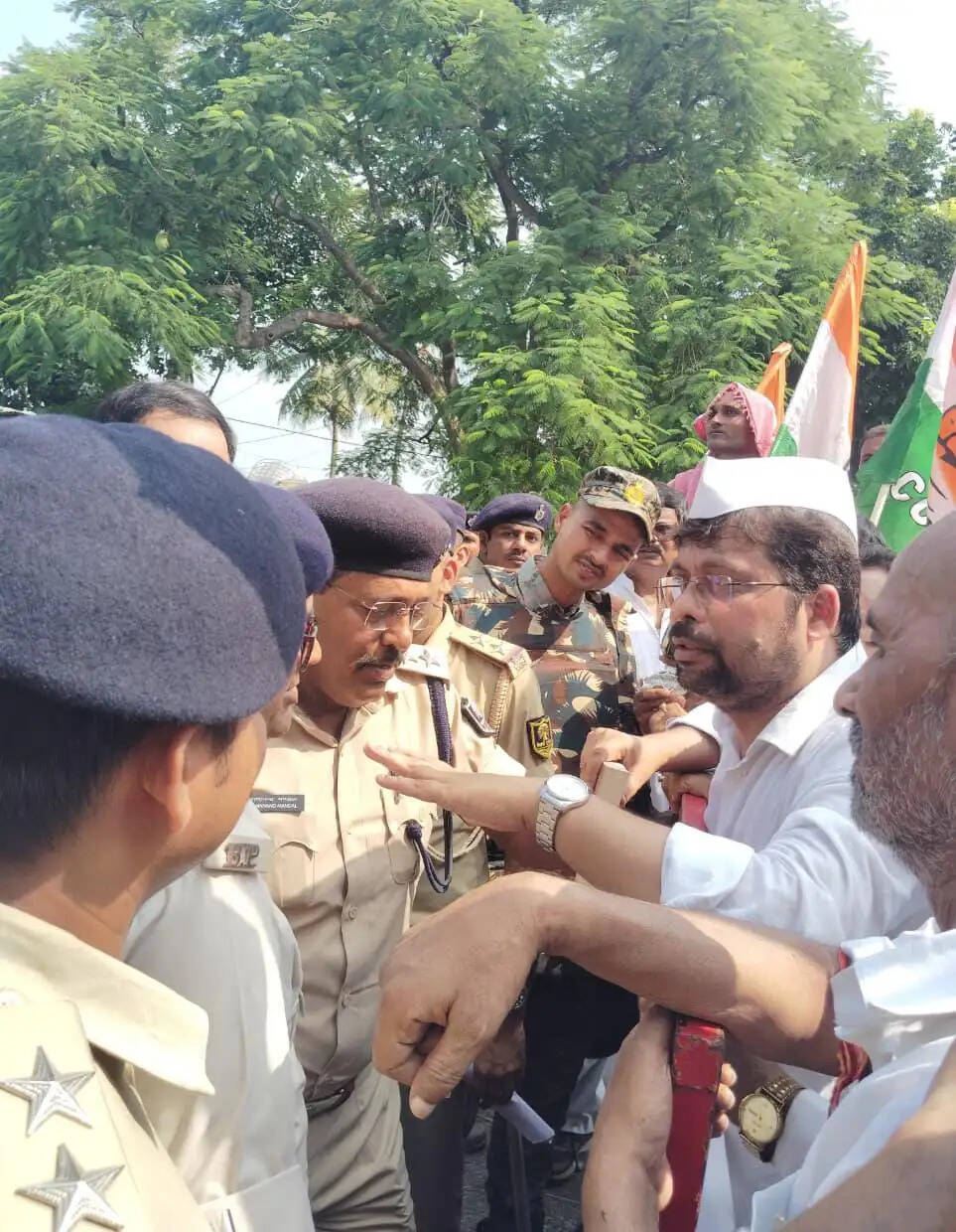 लोकतंत्र बचाने के लिए सुपौल में कांग्रेस का जोरदार हल्लाबोल