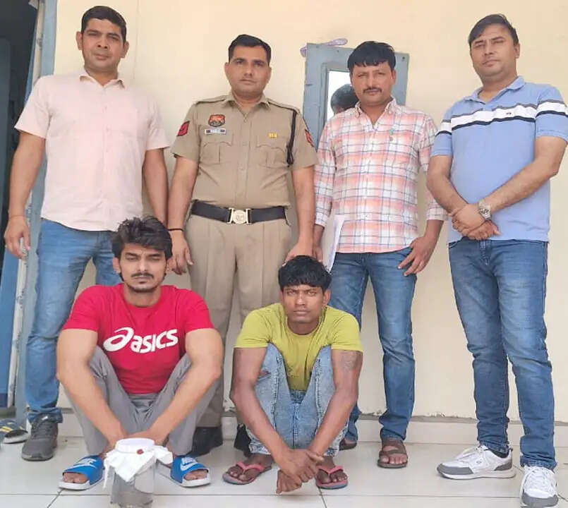सोनीपत में दो आरोपियों को अवैध हथियार सहित गिरफ्तार कर जेल भेजा