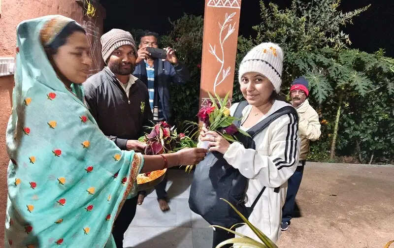 महिला दिवस विशेष : होम स्टे संचालन में महिलाओं ने मारी बाजी...गांवों में दिखता है रिश्तों का संगम