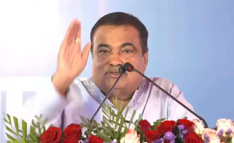 (लीड) गडकरी ने मप्र के विदिशा को दी 4400 करोड़ लागत की आठ सड़क परियोजनाओं की सौगात