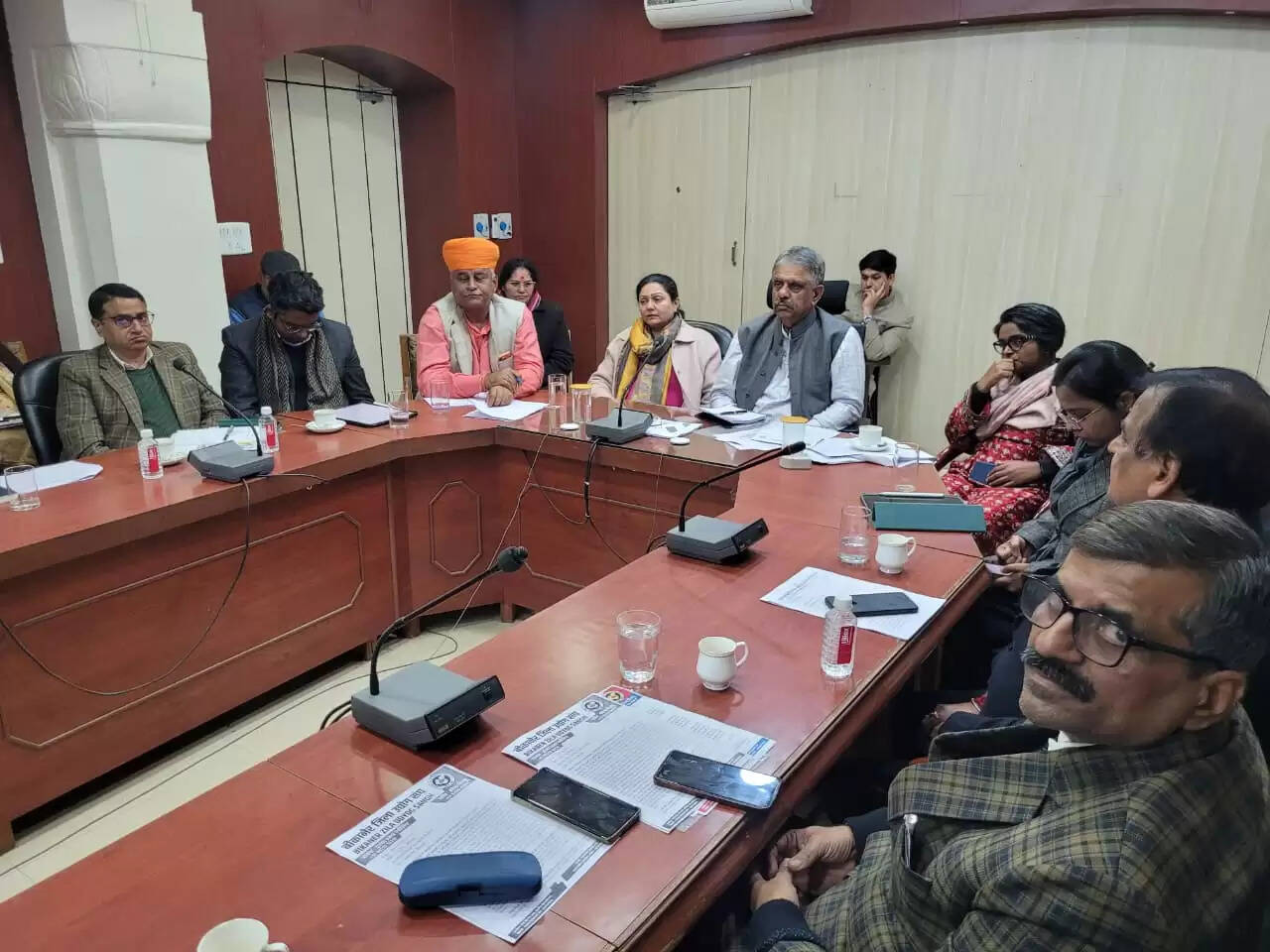 निर्माण कार्यों और योजनाओं के क्रियान्वयन की जानी मंत्री गजेंद्र सिंह खींवसर ने प्रगति