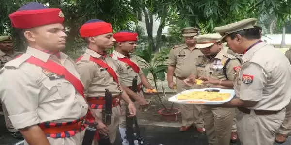 पुलिस अधीक्षक यातायात सुभाष चंद समेत 15 पुलिसकर्मी सम्मानित